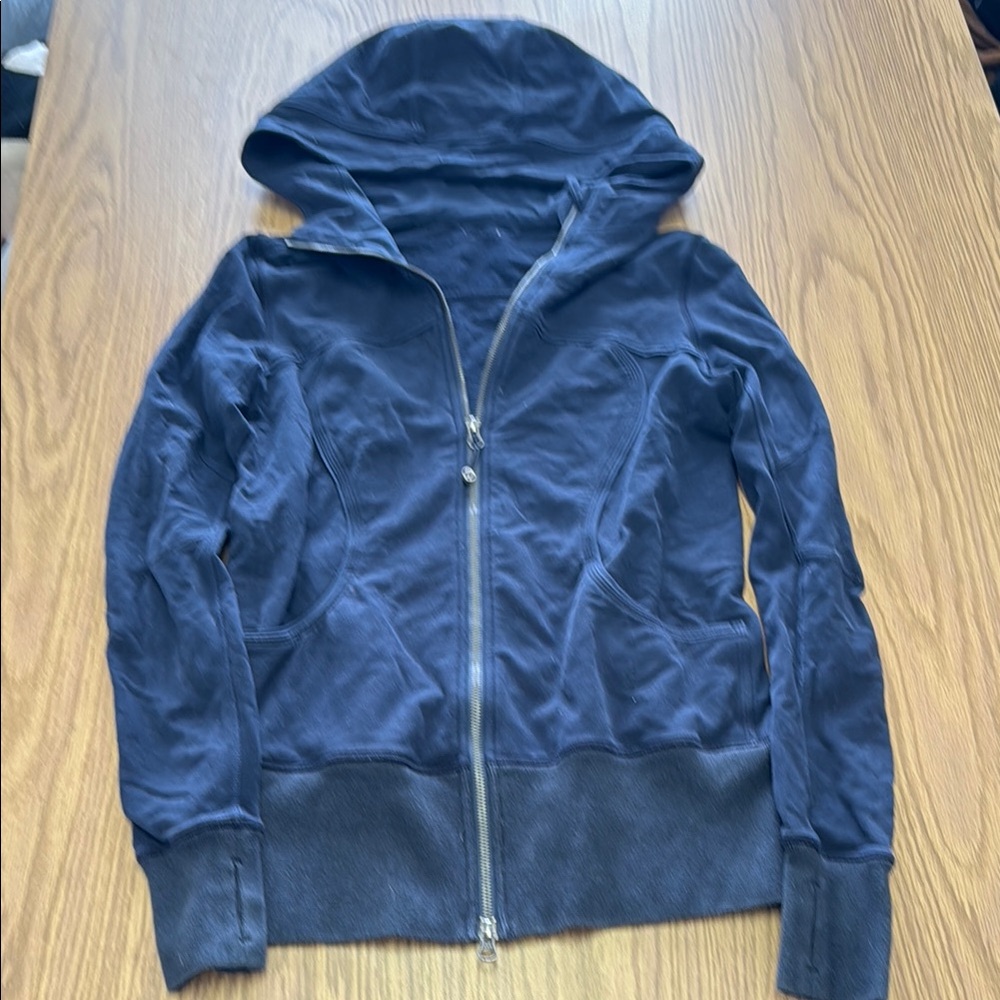 Lululemon hoodie. Full zip. Navy blue color. Size 8.